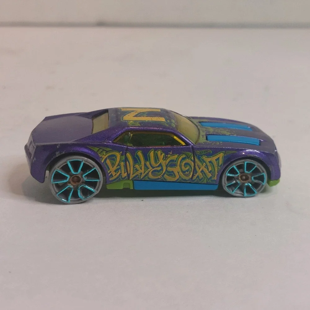 Hot Wheels Bully Goat Art Cars #62 Purple Graffiti Muscle Car Loose